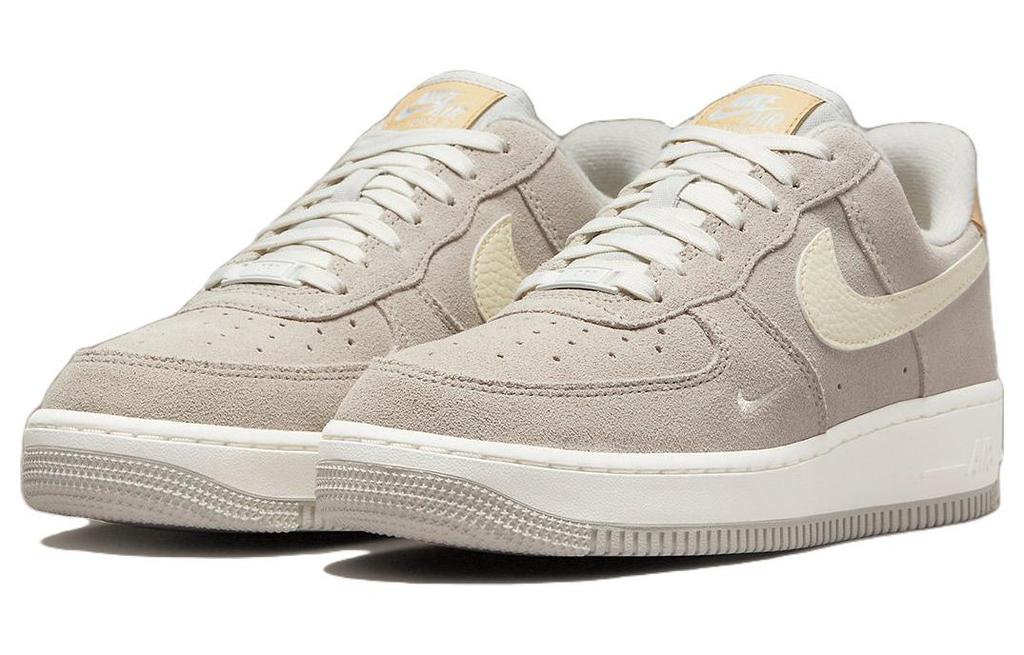 Nike Air Force 1 Low '07 Light Bone Women's DZ4863-001