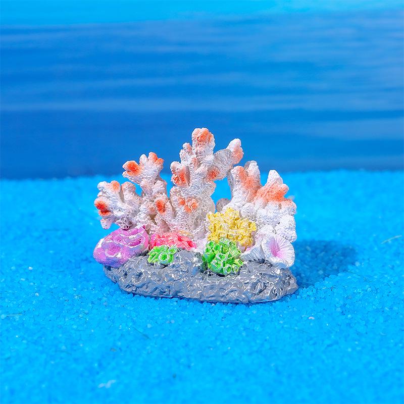 Underwater Coral Marine Life Decoration: Jellyfish & Doll Fish Tank Resin Ornaments