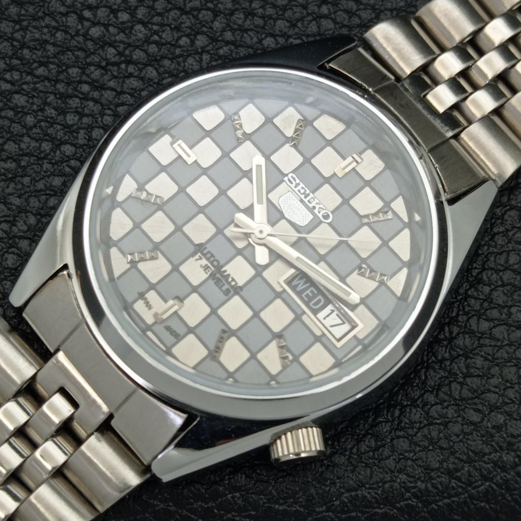 REFURBISHED SEIKO 5 AUTOMATIC MENS WATCH JAPAN MADE GREY DIAL CUSTOM a440138-2 QV90-a440138
