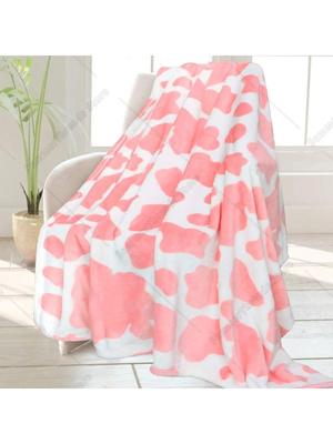 Cute Strawberry Cow Print Blanket Soft Fleece Flannel Lightweight Pink Throw Cozy Warm Plush Cute Throw Blanket For Living Rooms