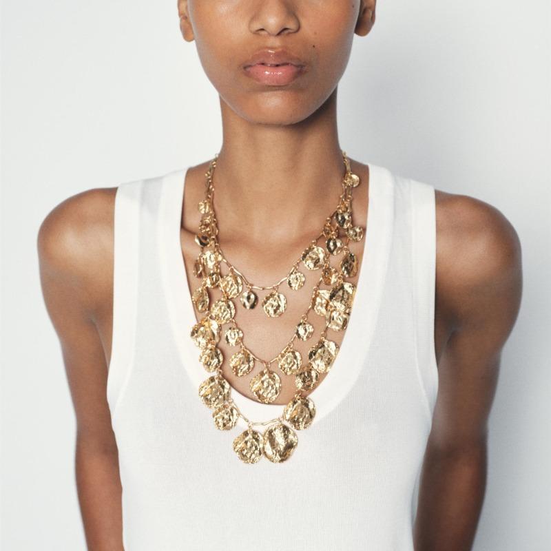 

2024 Fashion Jewelry Gold Color Vintage Cool Style Multi Layer Pendant Stacked Geometric Circular Pendant Coin Necklace