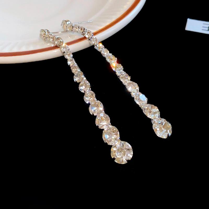 

Silver Needle Diamond Geometric Long Earrings High Sense Commuter Personality Earrings Unique Temperament Fashion Earrings Women