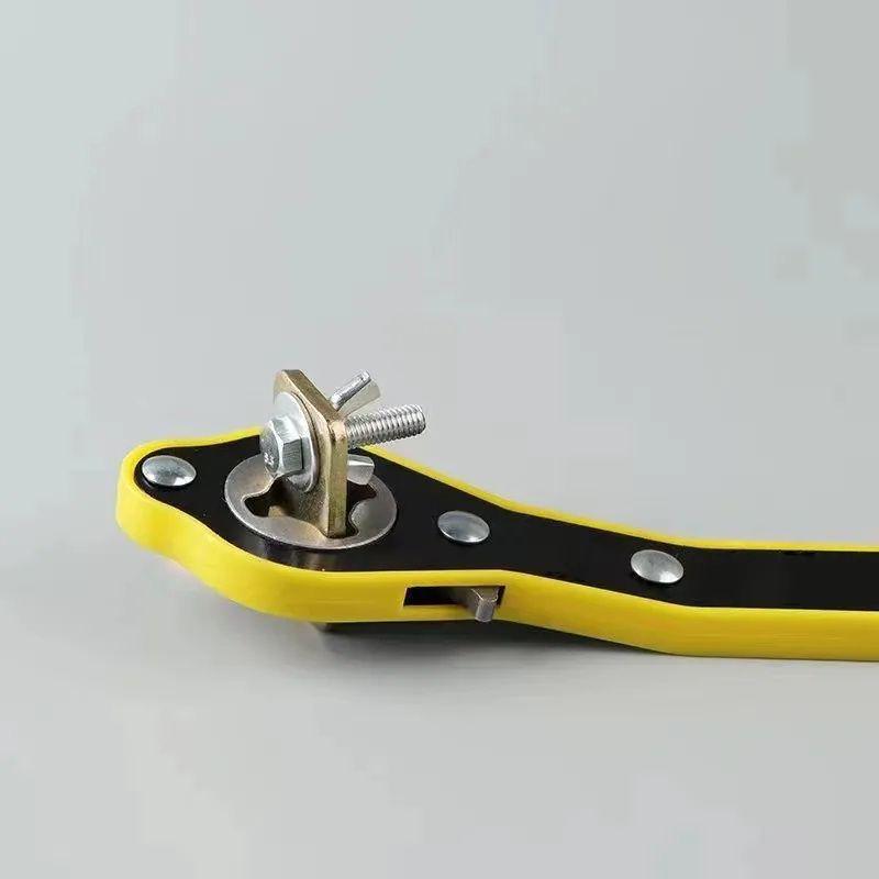 Effort-Saving Ratchet Car Jack Wrench for Sedans & Small Cars