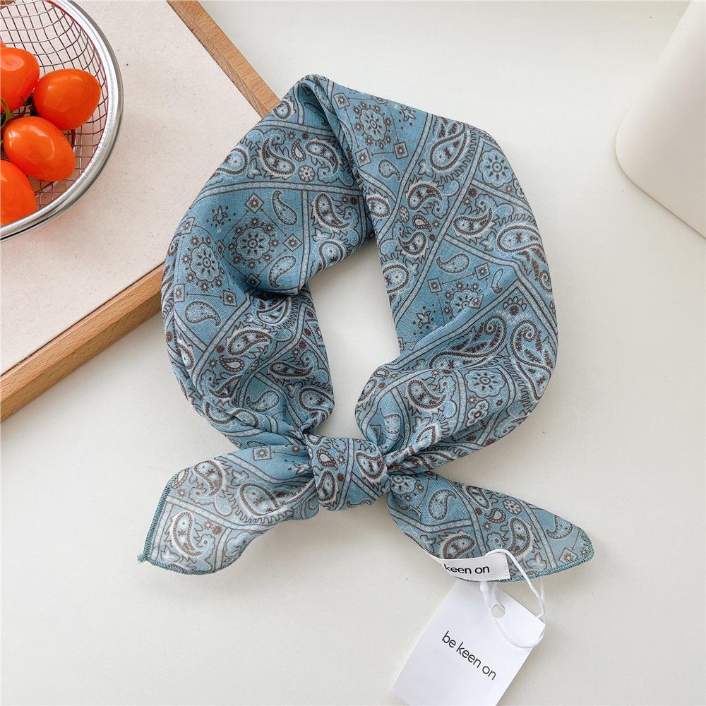 Koreanisches Trendiges Frühlings-Gepunktetes Seiden-Kopftuch - Quadratisches Mode-Tuch für Damen für Haare, Hals und Dekoration