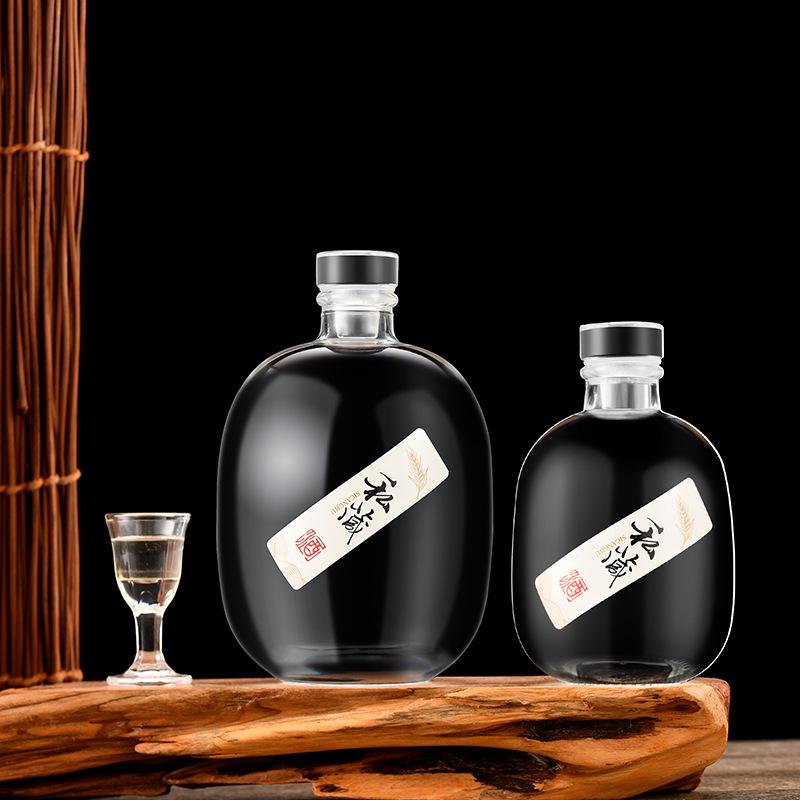 Transparent Glass Wine and Baijiu Infusion Bottle with Sealed Cap for Home Use