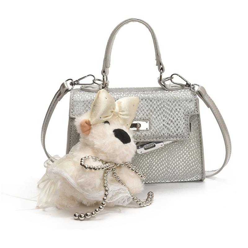 Fashion Handbag Women's New Versatile Casual Shoulder Messenger Bag