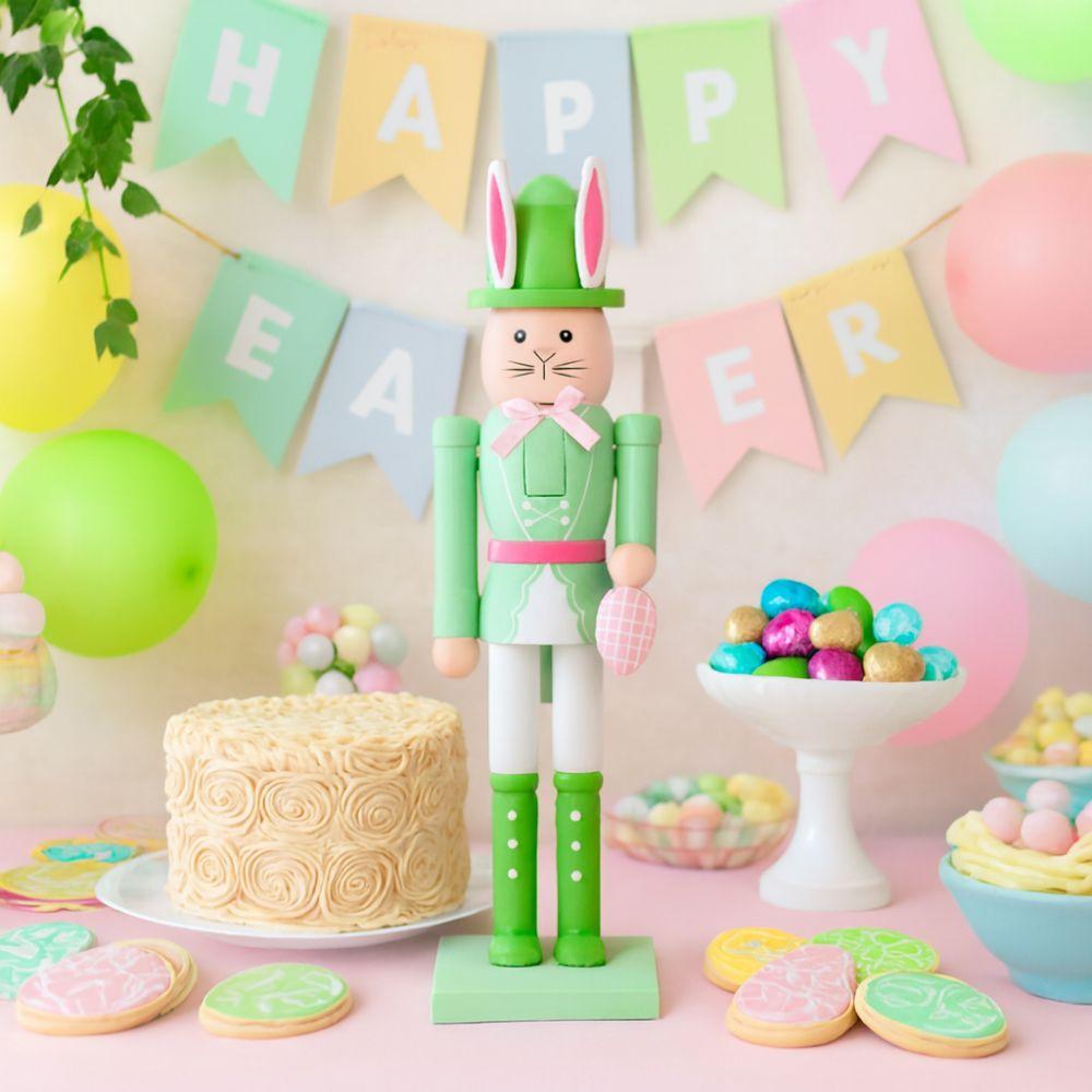 Cute Wooden Rabbit Statue Realistic Bunny Nutcracker Easter Rabbit Nutcracker Indoor Living Room