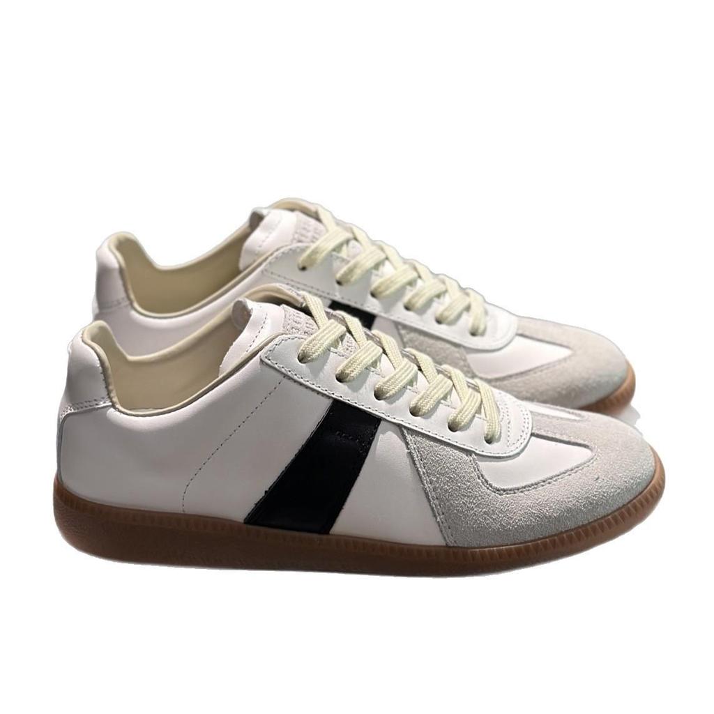 Couple's Retro Soft-soled Genuine Leather Versatile Casual Sneakers with Straps and Flat Sneakers