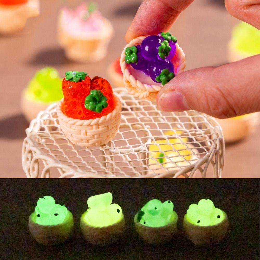 

2pcs Mini Fruit Vegetable Food Storage Basket Cute Dolls Miniature Decoration 10