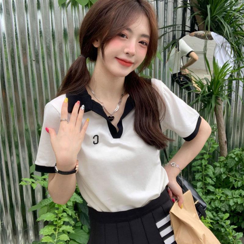 

Plus Size Women s V-Neck Polo T-Shirt - Short Sleeve, Straight Shoulder, Slimming & Tummy-Covering for Summer 2025. M [80-95 lbs] чорний