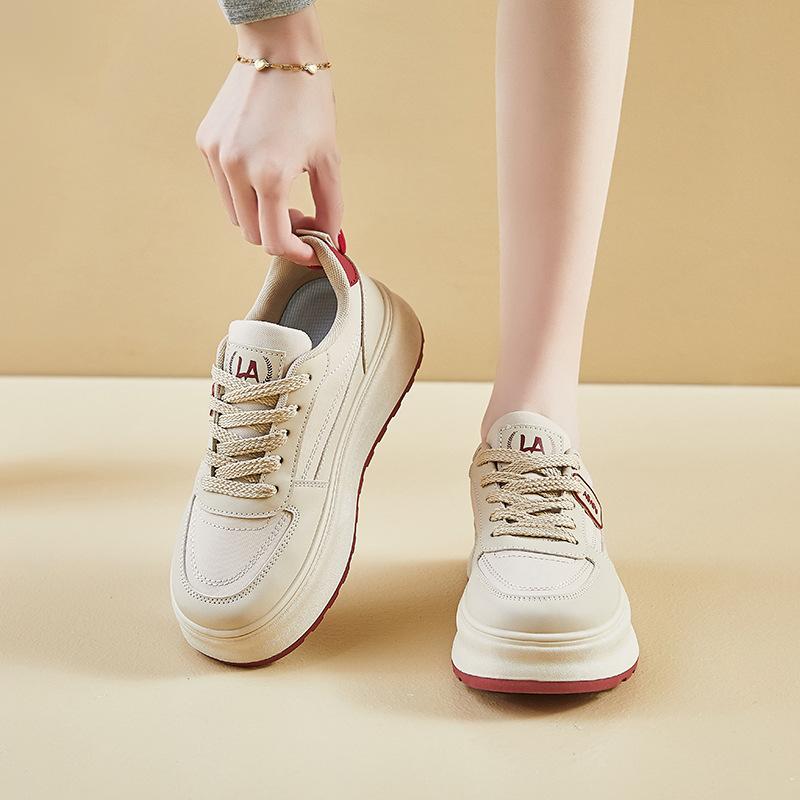 Popular little white shoes Guochao platform women's shoes 2025 spring new niche fashion casual versatile sports board shoes women