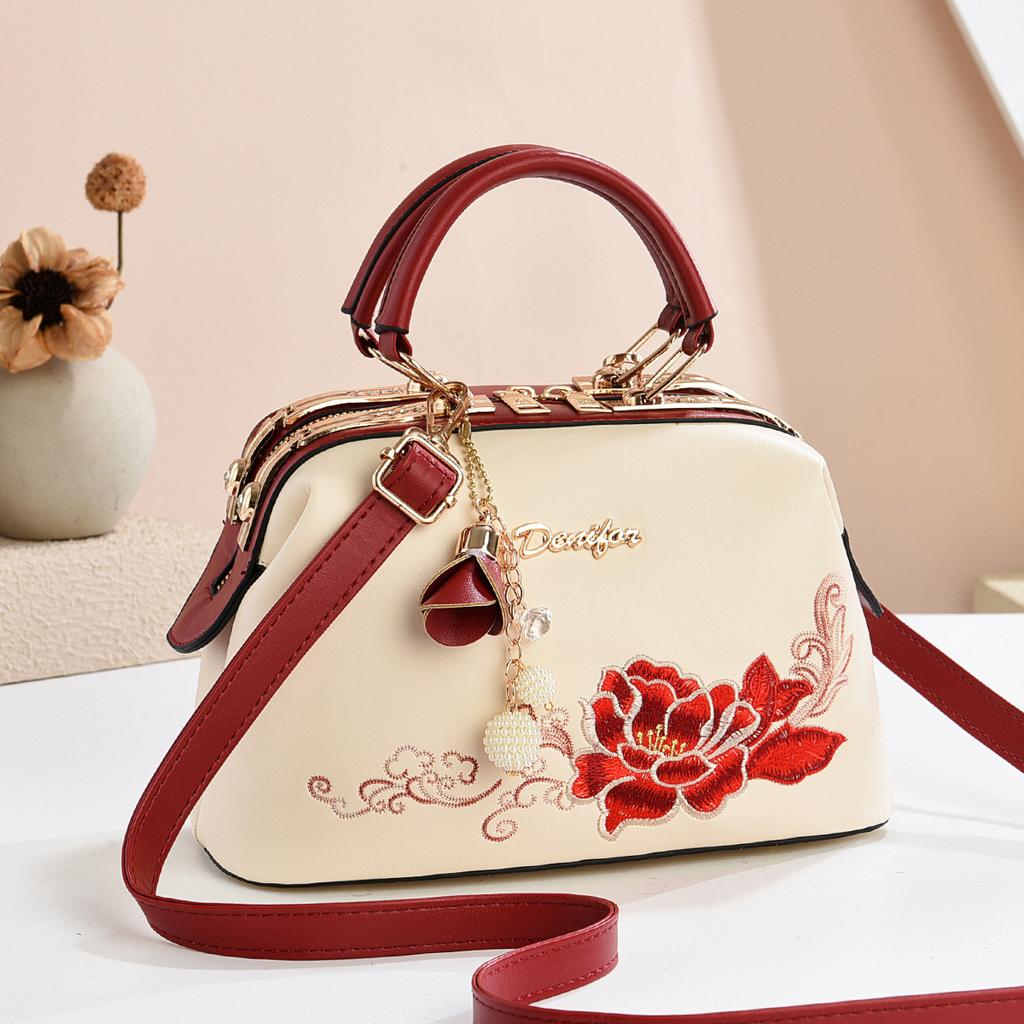 Women Fashion Embroidery Handbag New Large Capacity Floral Embroidered Shoulder Bag