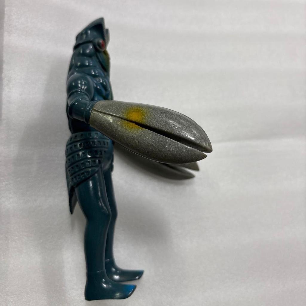 Used Ultra Monster Alien Baltan Soft Vinyl Bandai 1983 Bandai 2004