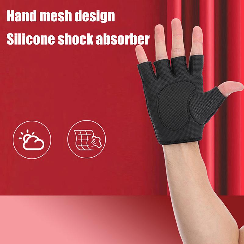 Half Finger Breathable Bodybuilding Training Silicone Palm Weightlifting Gloves Fitness Gloves Dumbbells Gloves Gym Mittens