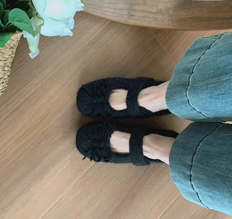 

Бантик серые пушистые туфли женские зима 2025 новые шерстяные бархатные туфли-лодочки на плоской подошве теплые Мэри Джейн туфли Дуду 40 чёрный
