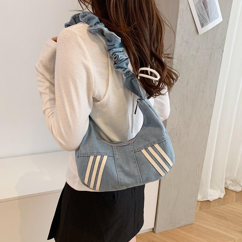 Fashion Denim Hobo Bag Ruched Strap Striped Design Zipper Closure Casual Shoulder Purse for Women