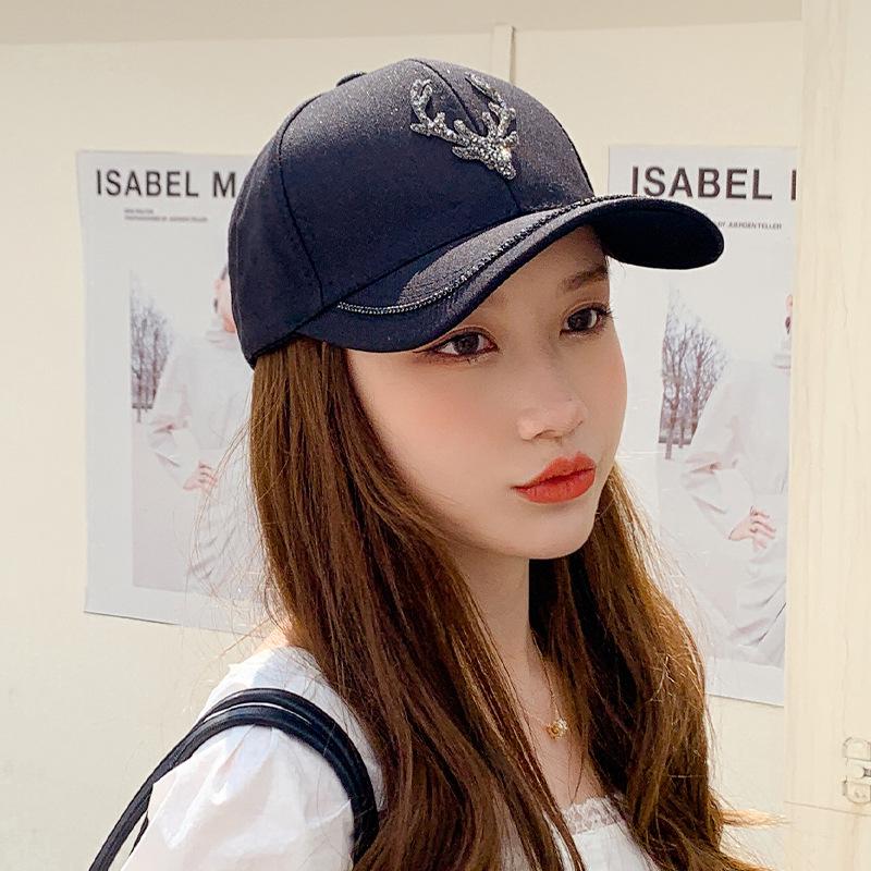 Bright Diamond Alphabet Baseball Cap Women's Versatile Hat Shade Cap Popular Black Hat