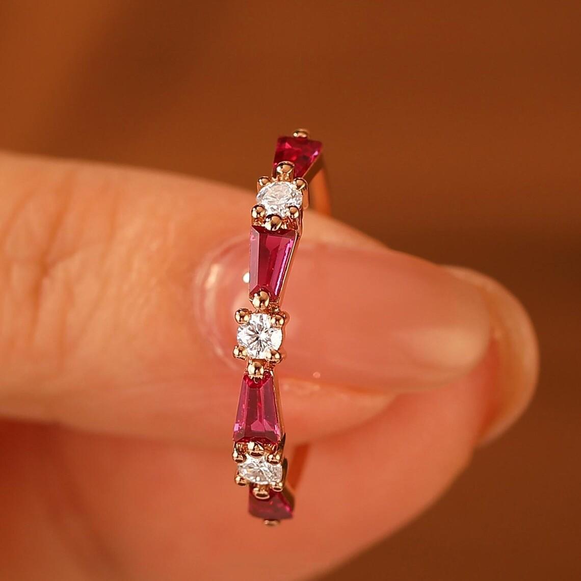 Women s S925 Silver Zircon Row Ring - Elegant Light Luxury Fashion Jewelry US Size 6