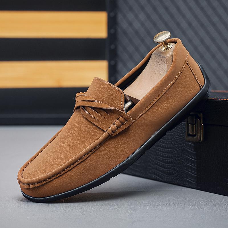 Fashion Men Casual Shoes Suede Luxury Brand Soft Loafers Male Lazy Shoes Breathable Comfort Slip-on Mens Driving Shoes Moccasins