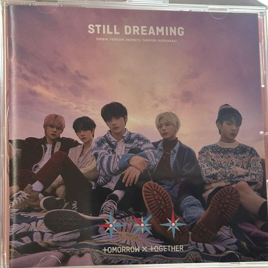 [USED] T×T STILL DREAMING 4 forms