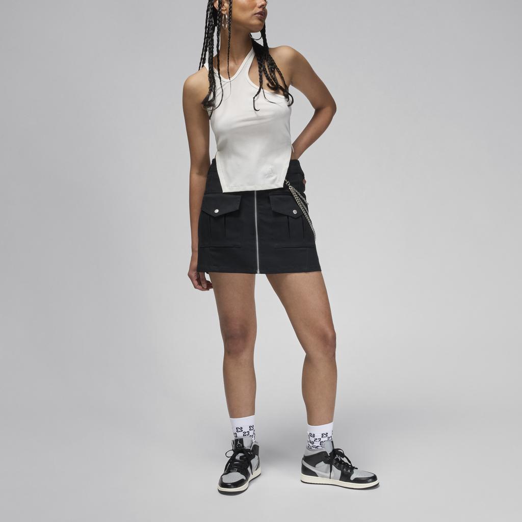 Nike V-Neck Slim Fit Solid Color Crop Sleeveless Vest Women Tops White FN5799-133