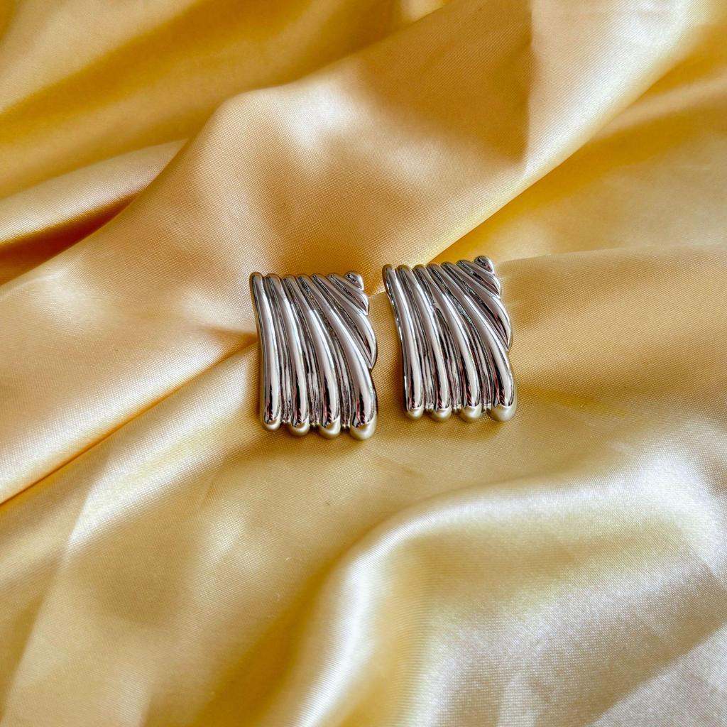 18K Gold-Plated Copper Geometric Square Stripe Earrings: European/American Fashion