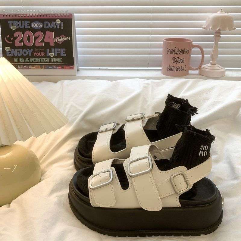 Thick-soled heightening Roman sandals women's summer 2025 new casual versatile fashion belt buckle muffin beach shoes