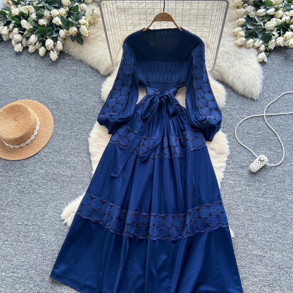Retro Palace Style Dress for Women In Autumn and Winter A High-end Feel and Straps Waist Cinching Hollow Out Splicing Elegant Long Women Dress