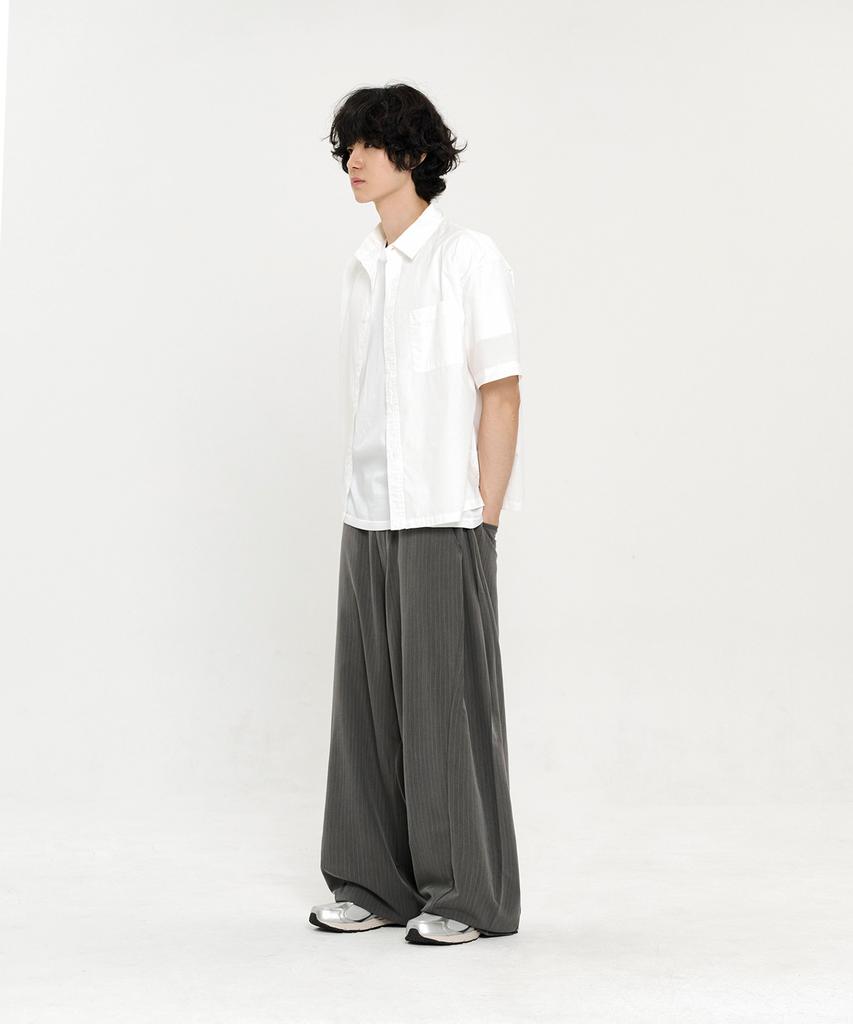 SIGNATURE Multi-Tuck Wide Slacks [Gray Stripe]