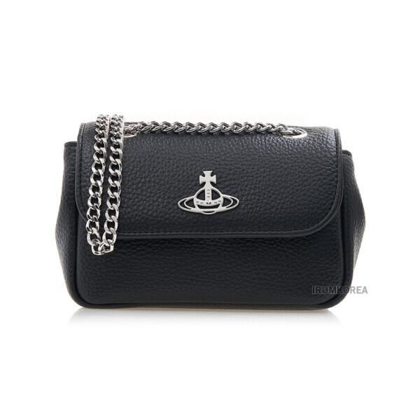 

Vivienne Westwood Women Grain Chain Crossbody Bag N403 one size
