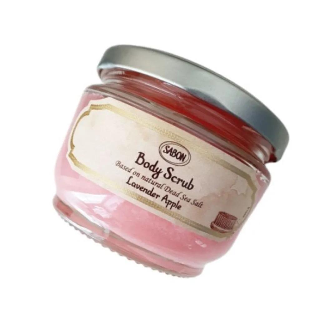 SABON Body Scrub 320g Lavender Apple + Wood Scoop