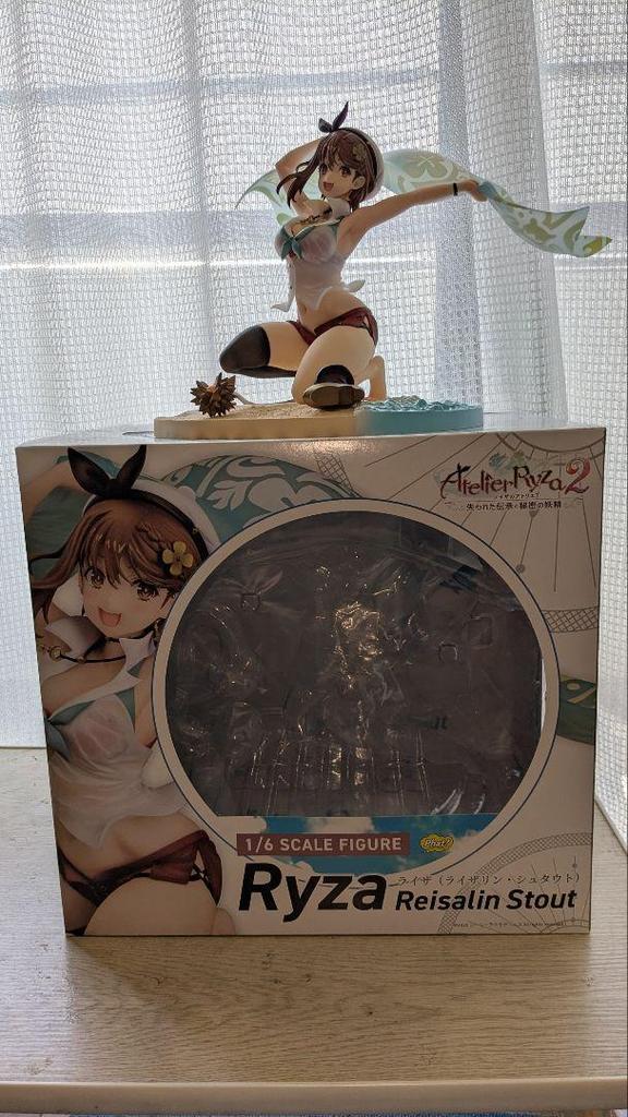 [USED] Phat Company Liza 2 Figure