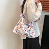Cute butterfly girl casual large capacity simple commute fashion girl messenger bag portable shoulder tote bag