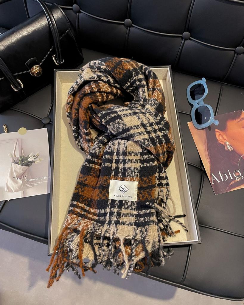 Atmosphere blue coffee plaid scarf women's new warm versatile plaid scarf student couple thickened shawl