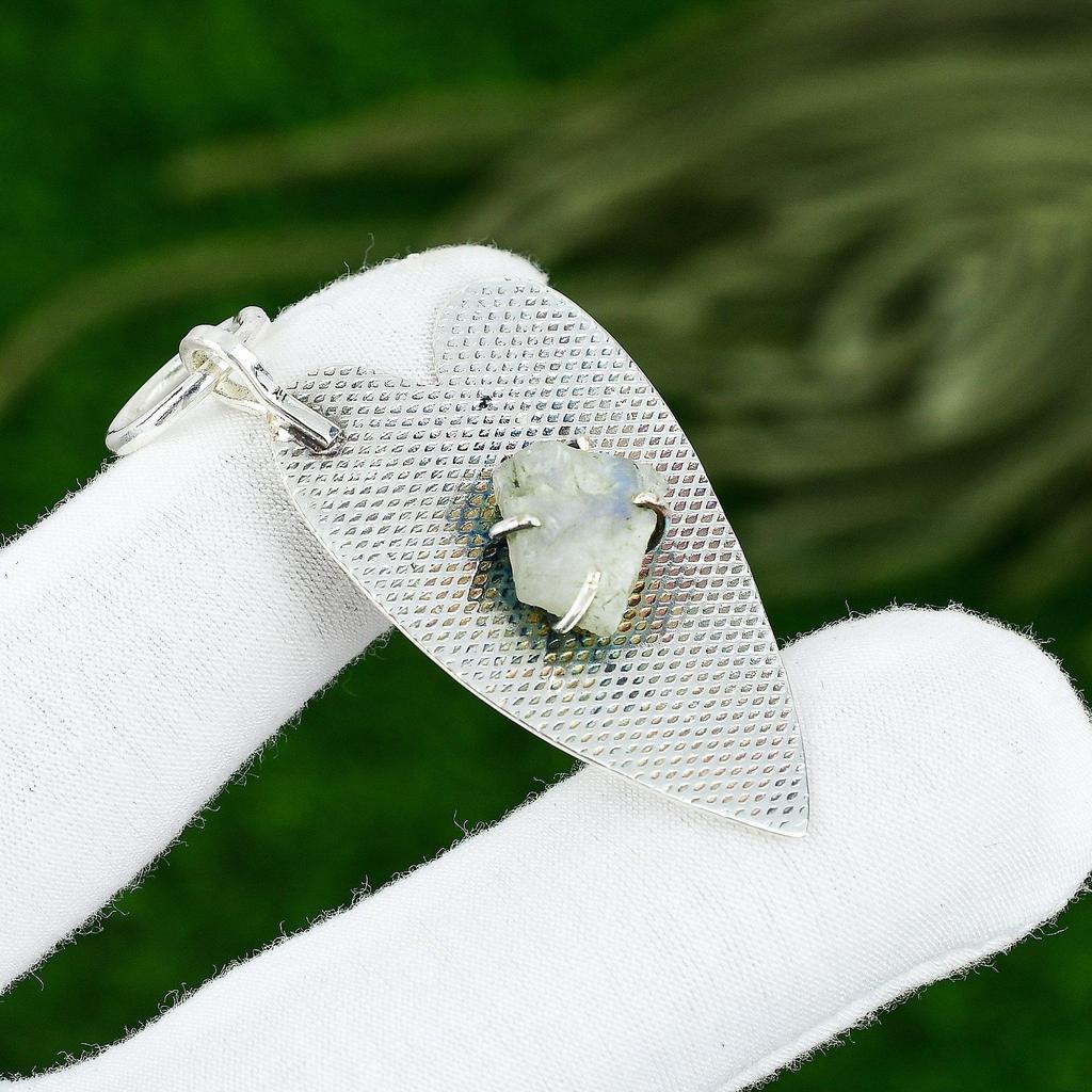 Natürlicher Regenbogen-Mondstein Roh 925 Silber Kronenchakra Lünettenanhänger Schmuck