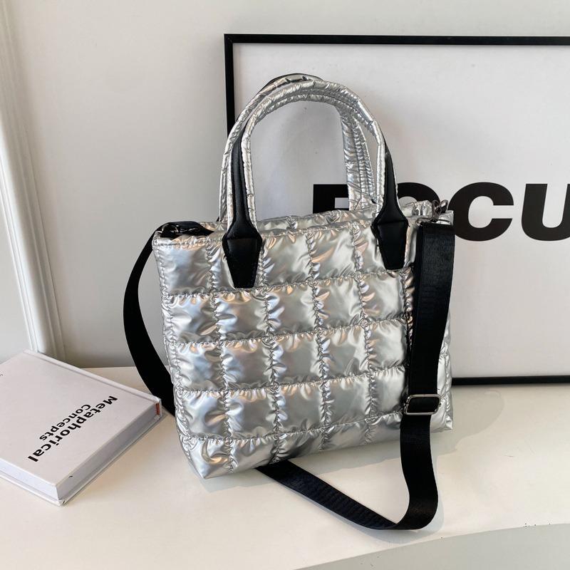 

Интернет-знаменитости хлопковые стеганые женские сумки с подкладкой из нейлона, однотонные сетчатые женские сумки через плечо, большая вместимость, женская сумка-тоут, сумка-сэтчел серебряный