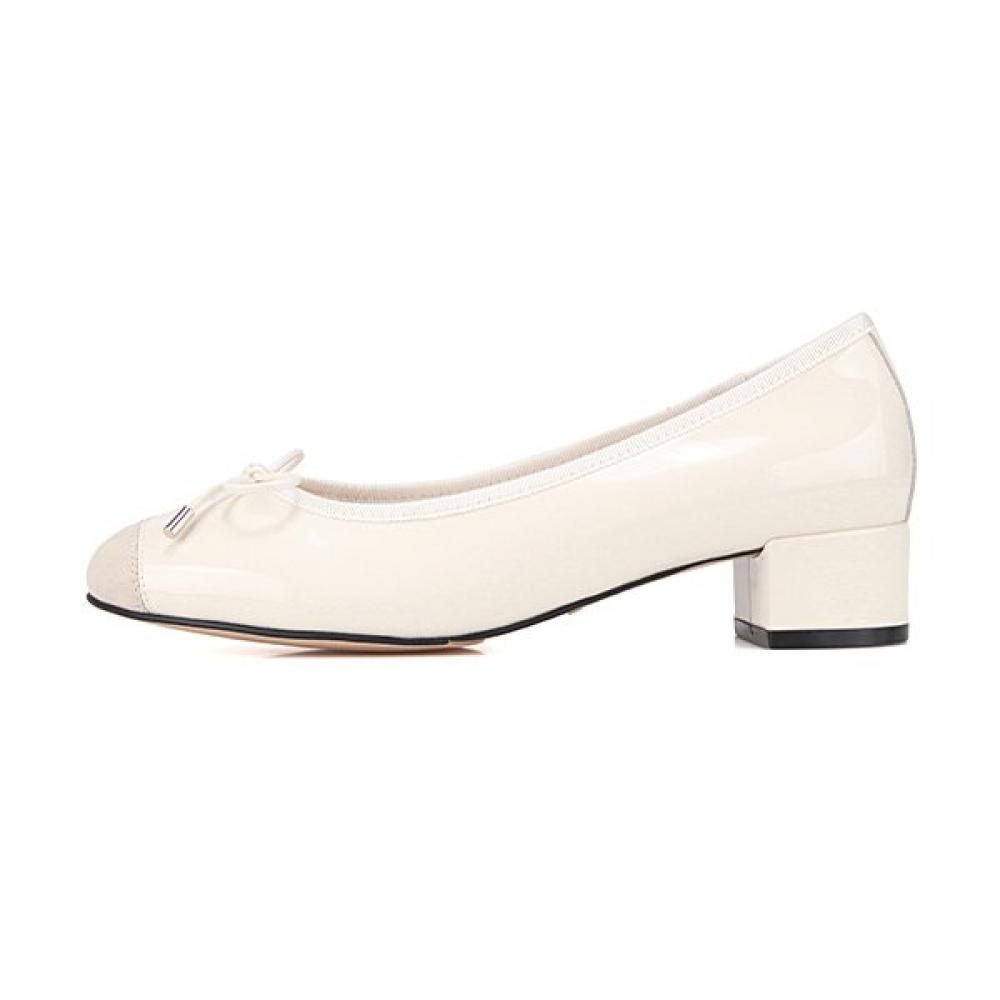 BARBARA Couro Macio Camurça Envernizada Feminino S Pumps S 3,5cm Bbj104iv