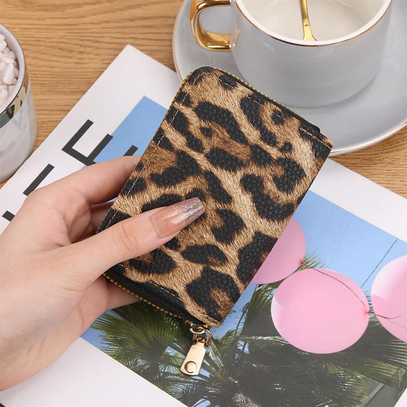 Leopard Print Multi-Card Zippered Accordion Wallet & Coin Purse