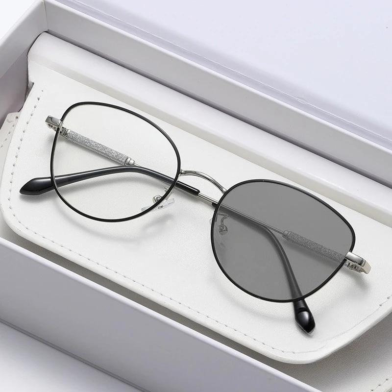 Fashion Photochromic Myopia Glasses 0 To -4.0 Retro Optical Frames Women Outdoor Color Changing Prescription Lenses Sunglasses