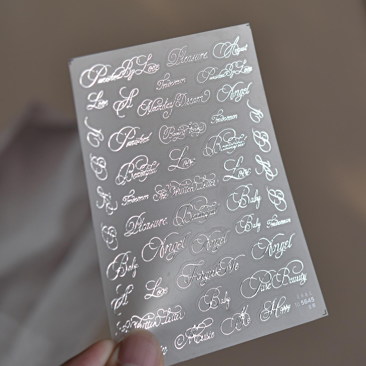 Autocollants 5D pour Nail Art Script Feuille d'Argent Belle Rose Lune Éternité Mots Calligraphie Cool Élégant Décalcomanie pour Ongles Gaufrée Manucure