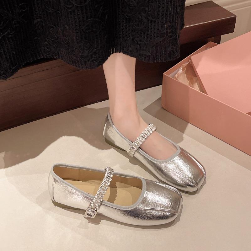Silver Retro Flat Bottom, Light Mouth Inner Height-increasing Single Shoes, Women's Summer New Models with Skirts, Versatile Mary Jane Shoes