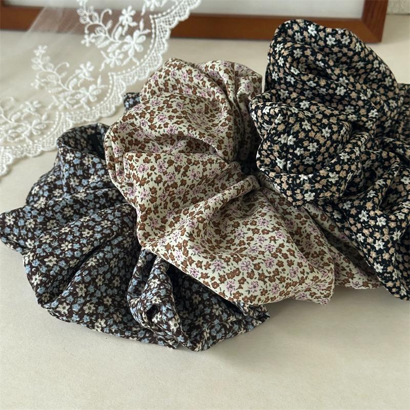 French Vintage Floral Print Hair Scrunchies Oversized Ruched Ponytail Holder Pastoral Style Elastic Hair Ties For Thick Hair