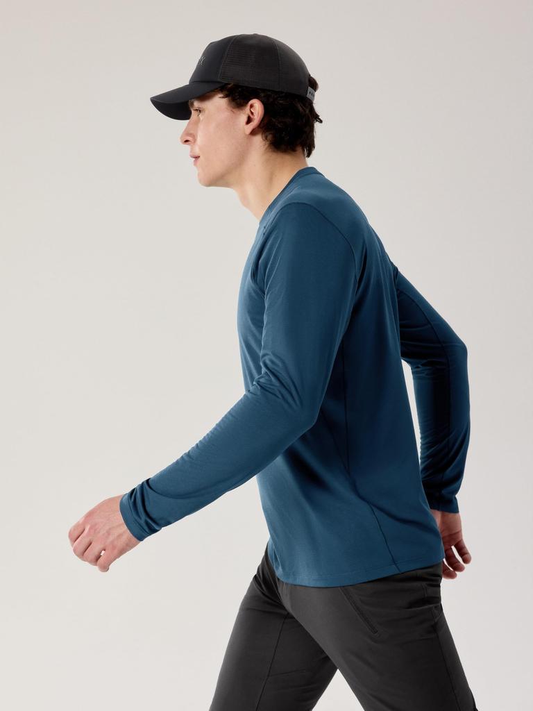Cormac Crew Long Sleeve Size Medium Nightscape Heather Arc'teryx Men's