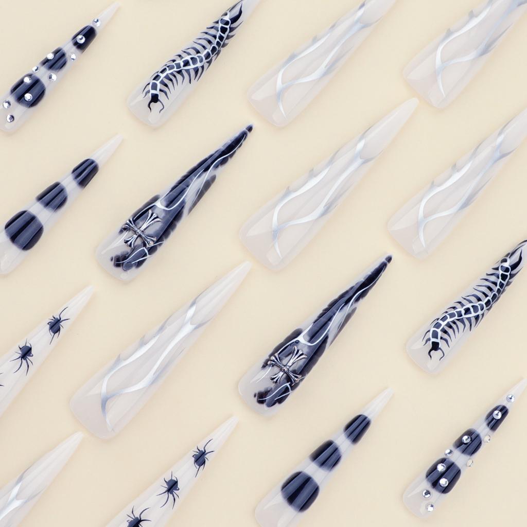 Cool Spice Girl Nails Silver Flame Nail Art Unghie finte con punta lunga, motivo coccodrillo europeo e americano