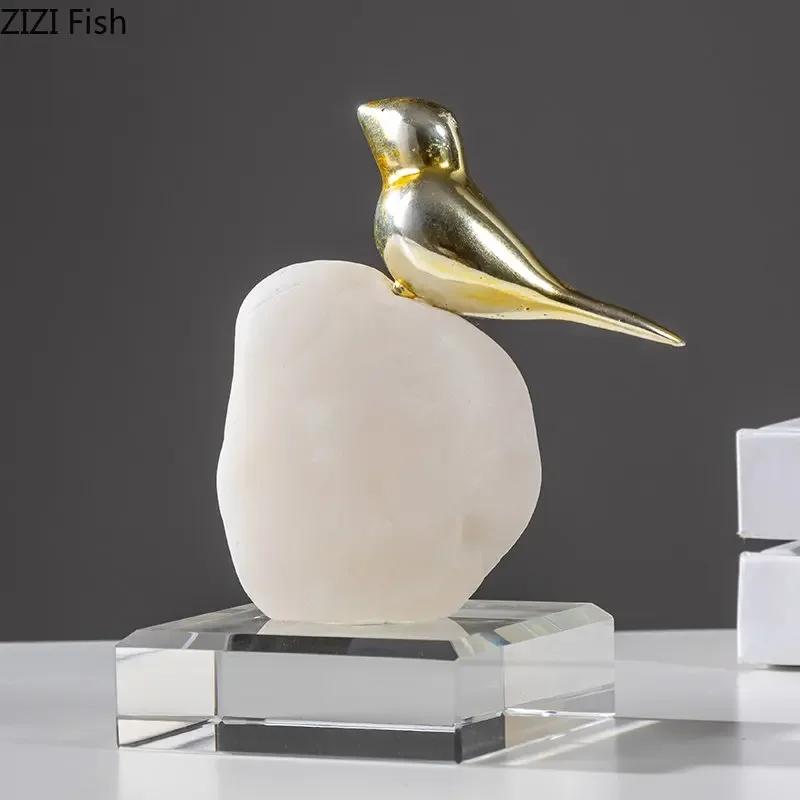Golden Bird Statue Crystal Base Ornaments Desk Decoration Gold-plated Bird Sculpture Modern Home Decor Living Room Furnishings