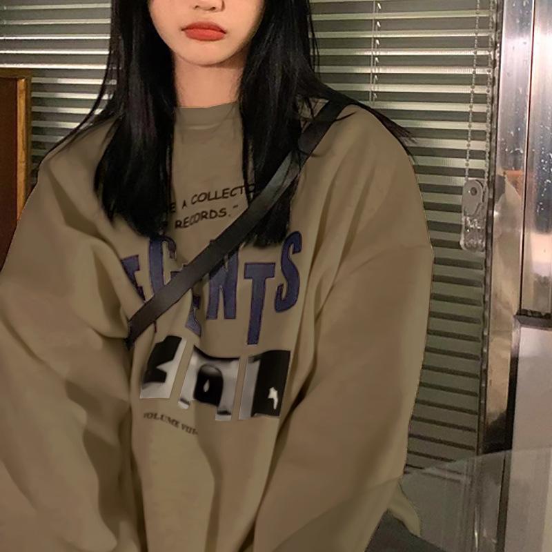 Vintage Round Neck Long Sleeve Loose Plush Sweater for Women - Fall/Winter Casual Korean Style