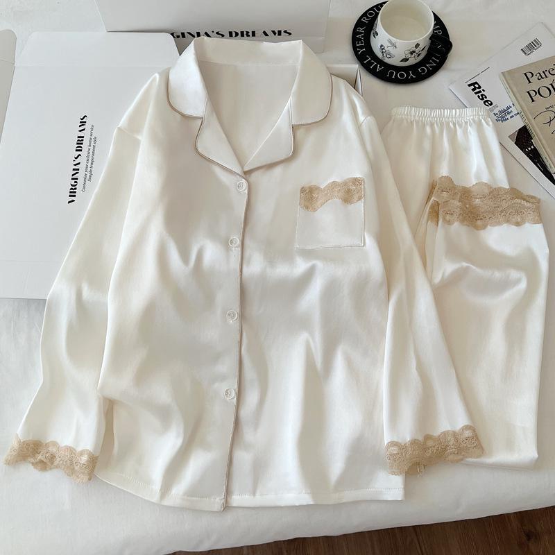 "Spring & Summer Long-Sleeve Luxury Bee Print Ice Silk Pajamas - Women's Two-Piece Set"