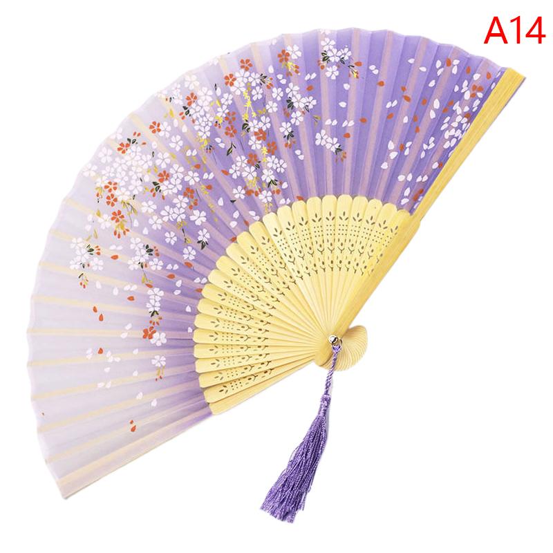 1Pc Estilo Chinês Dobrável Leque de Bambu Haste Leque de Mão Elegante Padrão de Flor Feminino Dobrável Leques Decoração de Festa de Casamento