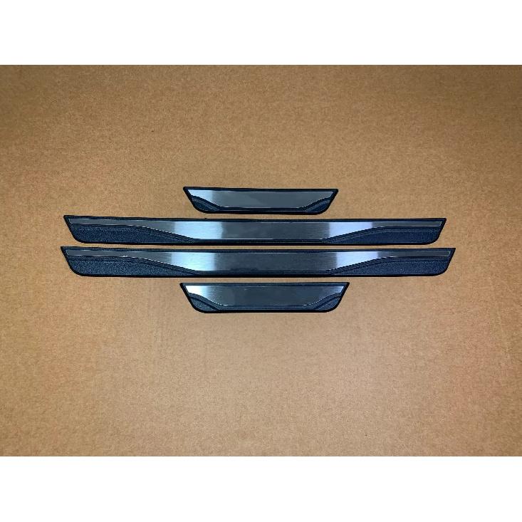 

For VW Volkswagen T-Cross Tcross 2018 - 2024 2025 Door Sill Cover Scuff Plate Protector Guard Pedal Car Styling Accessories Silver with logo