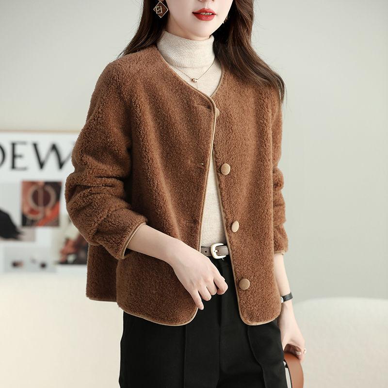 Faux Lamb Fur Coat Autumn Winter Fur And Leather One-Piece Overcoat Women's Short Style